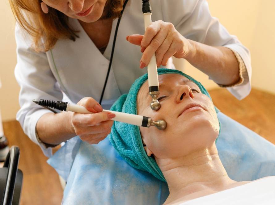 Mirapeel Treatment In Delhi