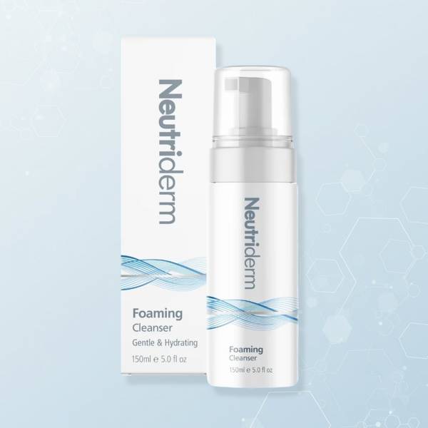 Neutriderm Gentle & Hydrating Foaming Cleanser