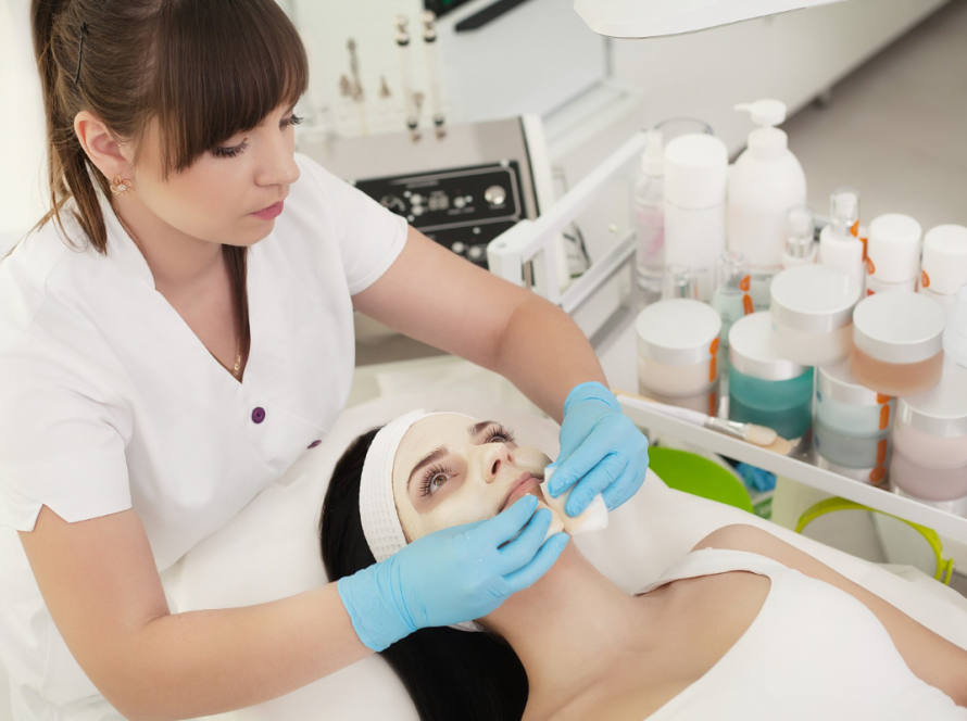 Best Pre-Bridal Skin Care Treatments in Delhi