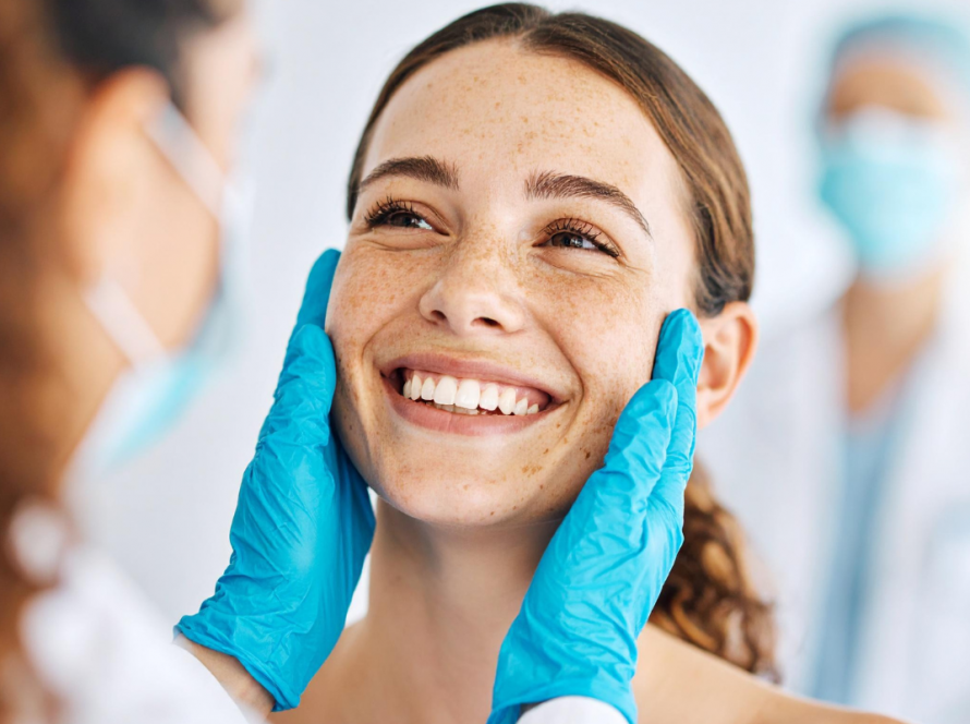 Best Freckles Treatment in Delhi